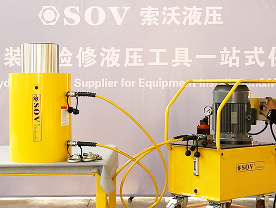银河优越会液压sov电动泵+500吨液压千斤顶顶升
